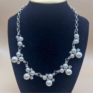 Paparazzi Silver Pearl and Crystal Necklace